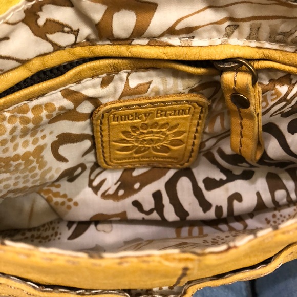 Lucky Brand yellow leather purse - Picture 4 of 7